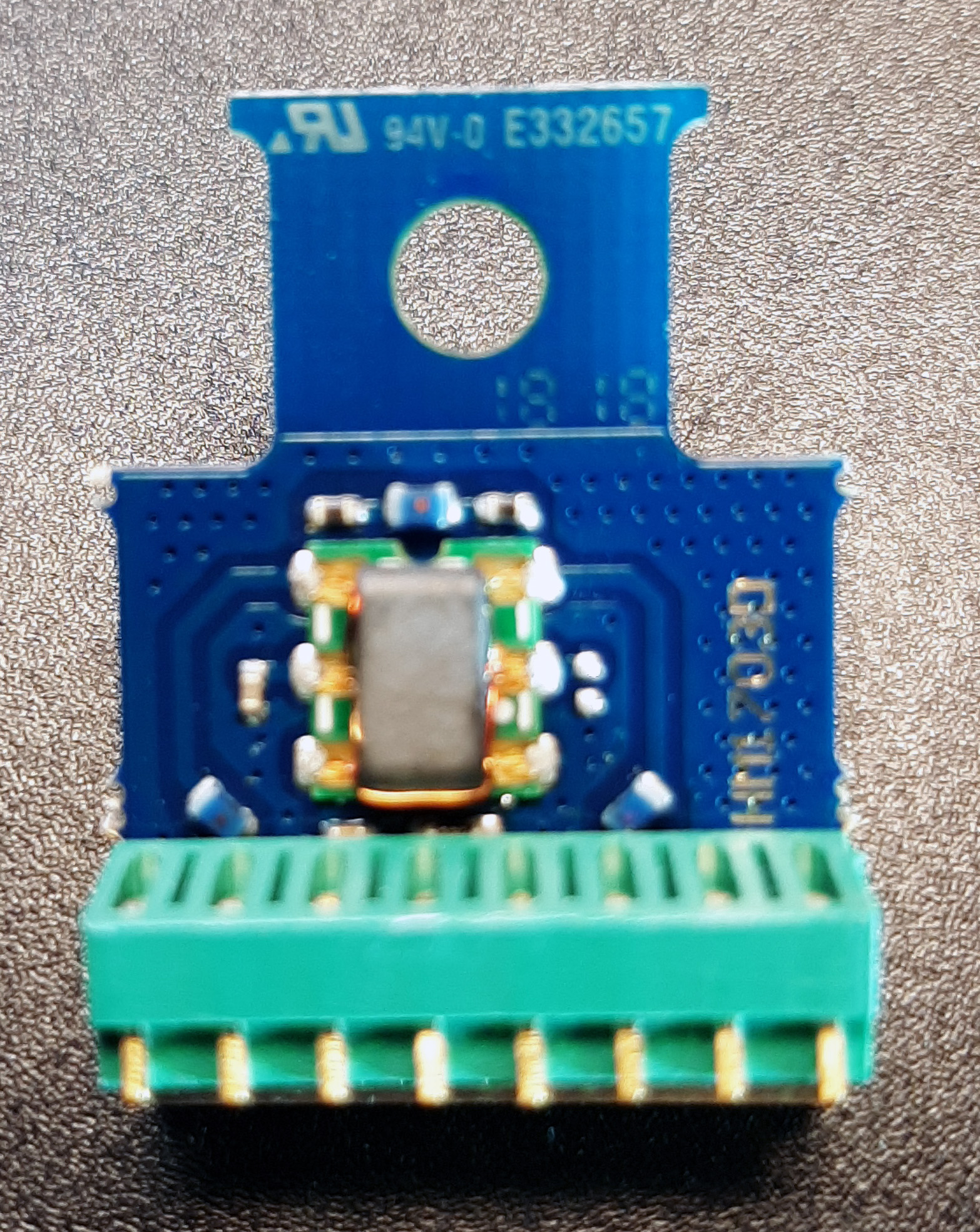 Jaotin 2:n, 4/4dB, Hirschmann 1218 sarjan ulostuloon