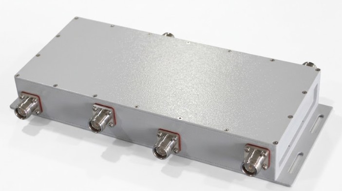Hybrid Combiner 4X4HI, -6.0 dB, 380-3800 MHz, 4.3-10 naarasliittimet, Low PIM , High Isolation