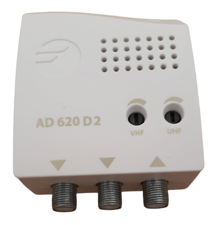 Pientalovahvistin ULA+VHFIII+DAB / UHF LTE700, erillissäädöt tuloille